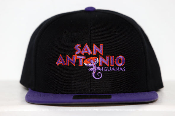San Antonio Iguanas Hat (Snapback - Purple) with black crown, purple brim, and embroidered vintage team logo on front panel